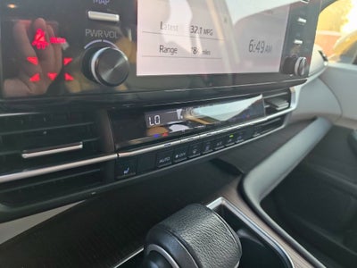 2021 Toyota Sienna XLE 7 Passenger