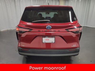 2021 Toyota Sienna XLE 7 Passenger