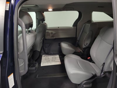2023 Toyota Sienna XLE 7 Passenger