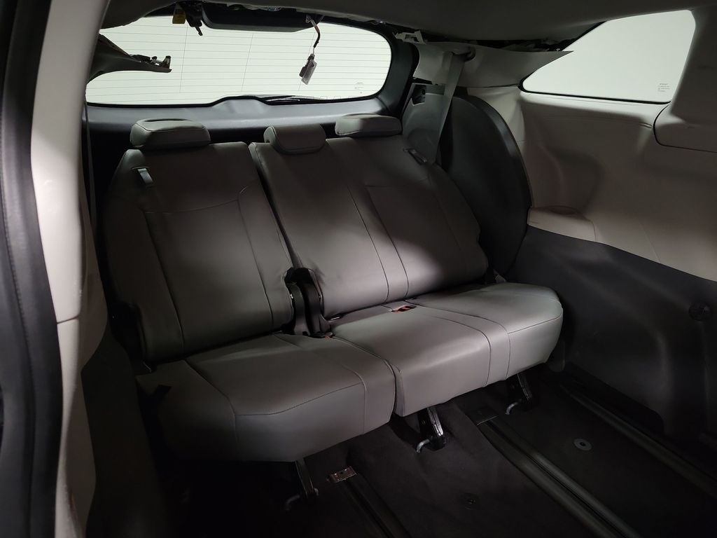 2023 Toyota Sienna XLE 7 Passenger