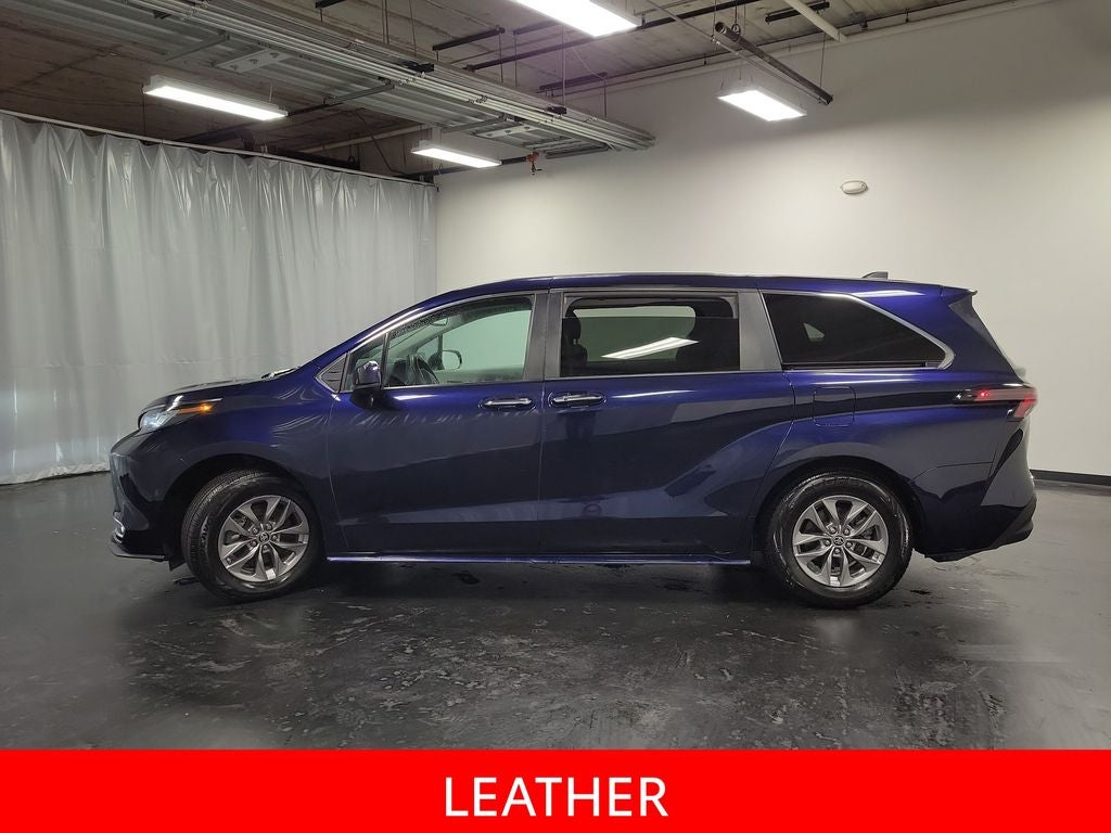 2023 Toyota Sienna XLE 7 Passenger