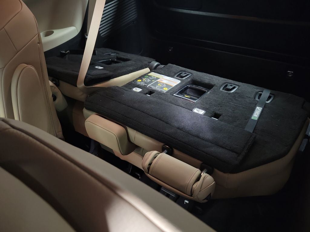 2022 Toyota Sienna XLE 7 Passenger