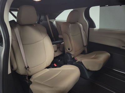 2022 Toyota Sienna XLE 7 Passenger