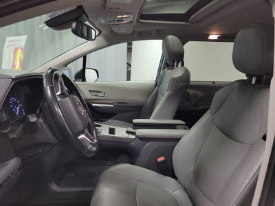 2021 Toyota Sienna XLE 7 Passenger