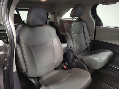 2021 Toyota Sienna XLE 7 Passenger