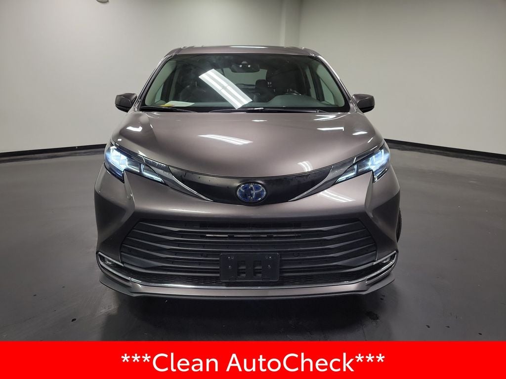 2021 Toyota Sienna XLE 7 Passenger