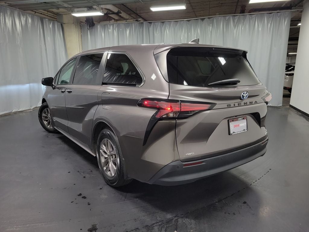 2021 Toyota Sienna XLE 7 Passenger