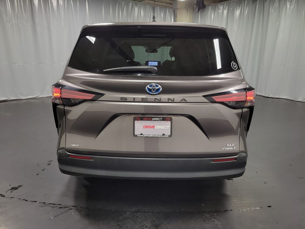 2021 Toyota Sienna XLE 7 Passenger