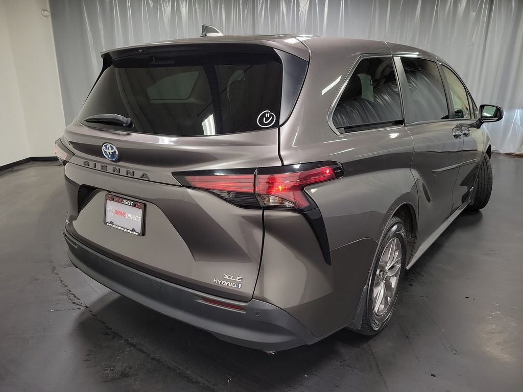 2021 Toyota Sienna XLE 7 Passenger