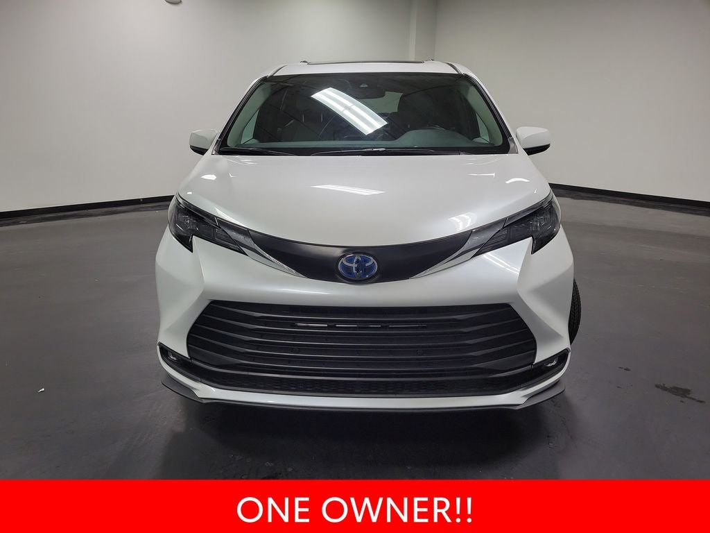 2025 Toyota Sienna XLE 7 Passenger