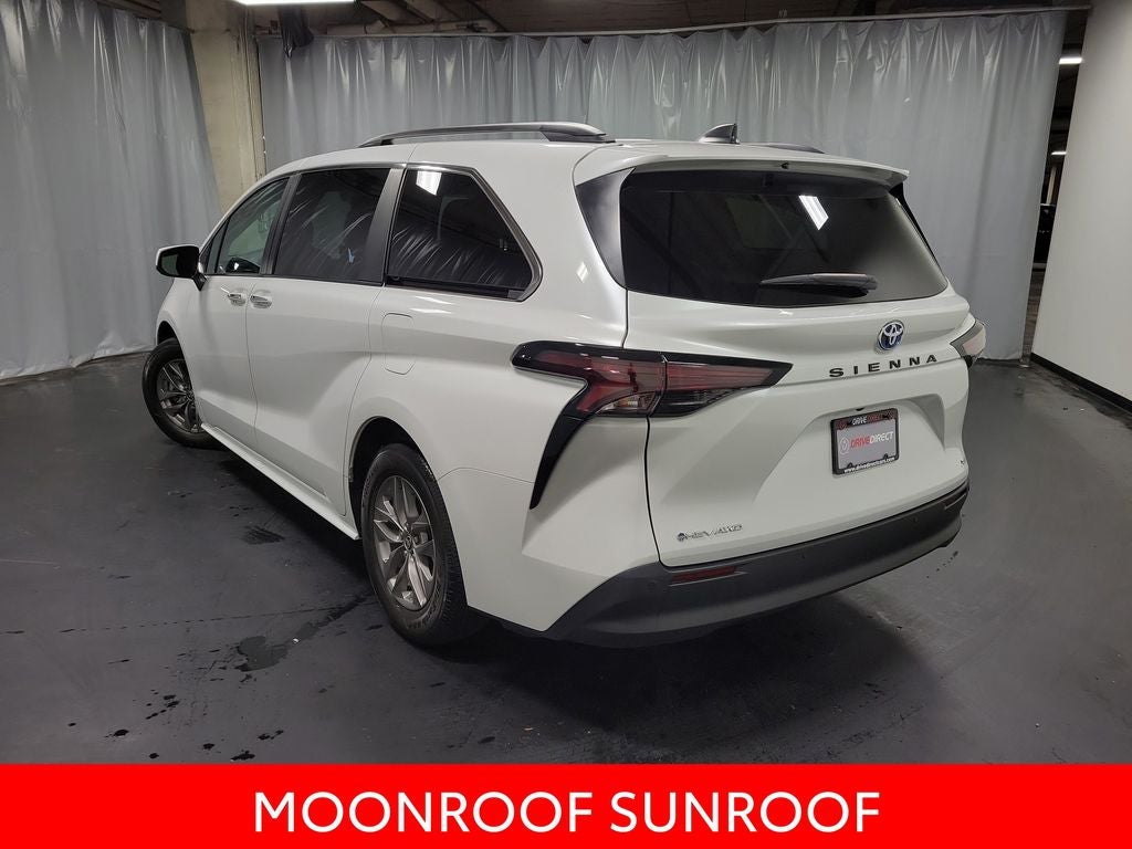 2025 Toyota Sienna XLE 7 Passenger