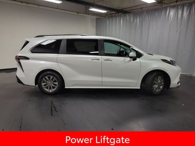 2025 Toyota Sienna XLE 7 Passenger