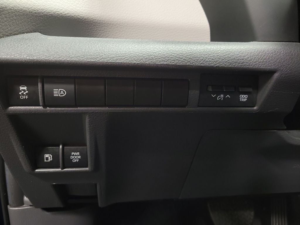 2024 Toyota Sienna XLE 7 Passenger
