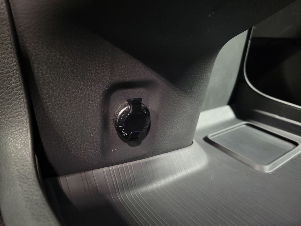 2024 Toyota Sienna XLE 7 Passenger