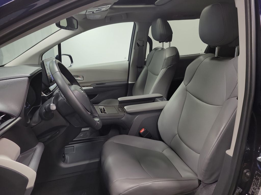 2024 Toyota Sienna XLE 7 Passenger