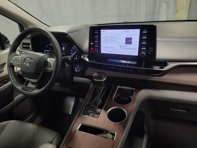 2024 Toyota Sienna XLE 7 Passenger