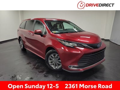 2022 Toyota Sienna XLE 7 Passenger