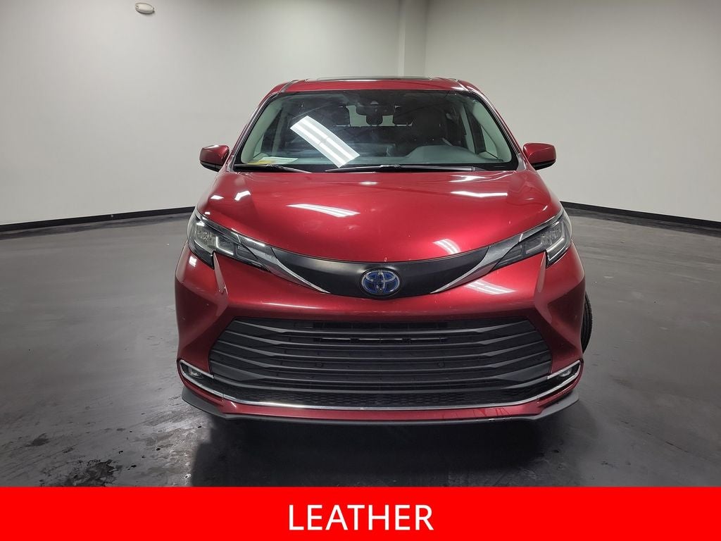 2022 Toyota Sienna XLE 7 Passenger