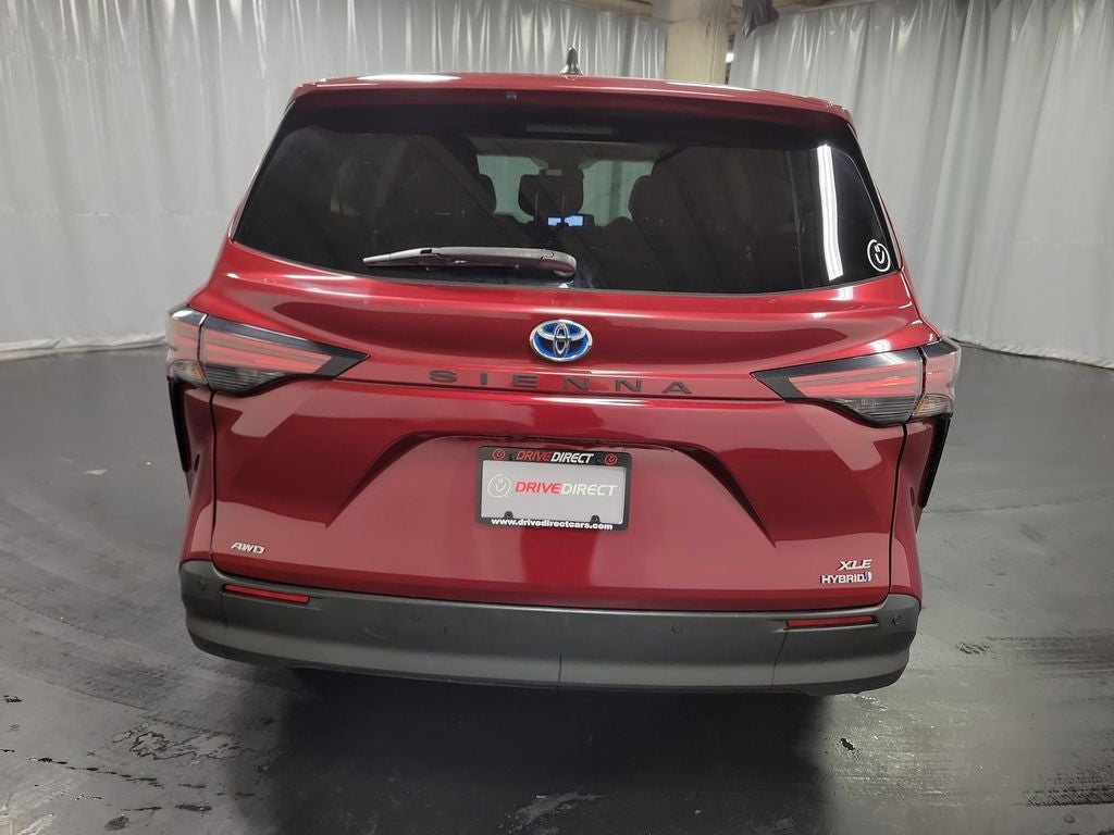 2022 Toyota Sienna XLE 7 Passenger