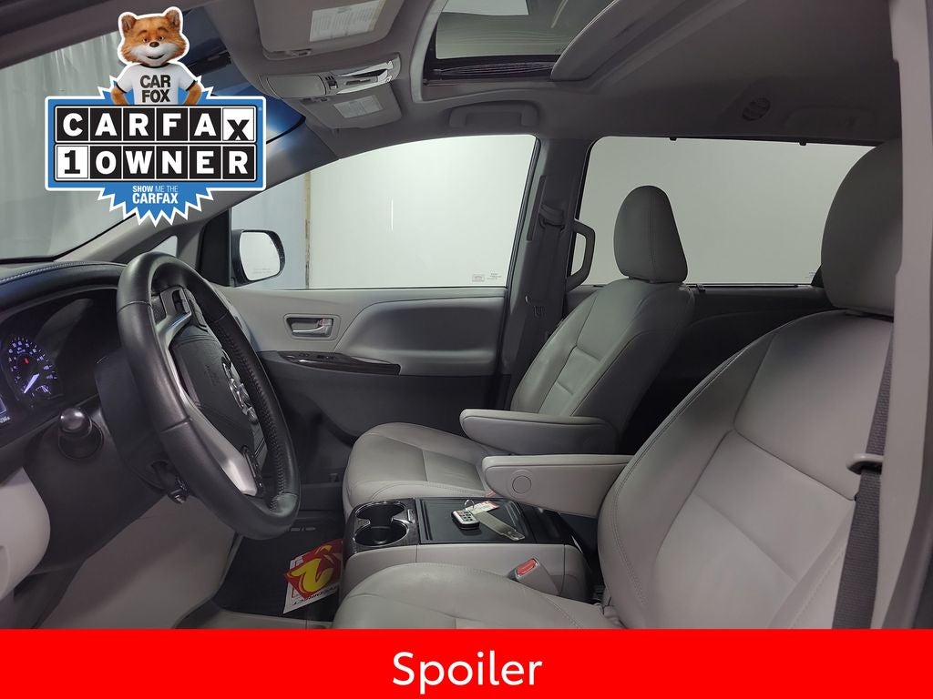 2017 Toyota Sienna Limited 8 Passenger