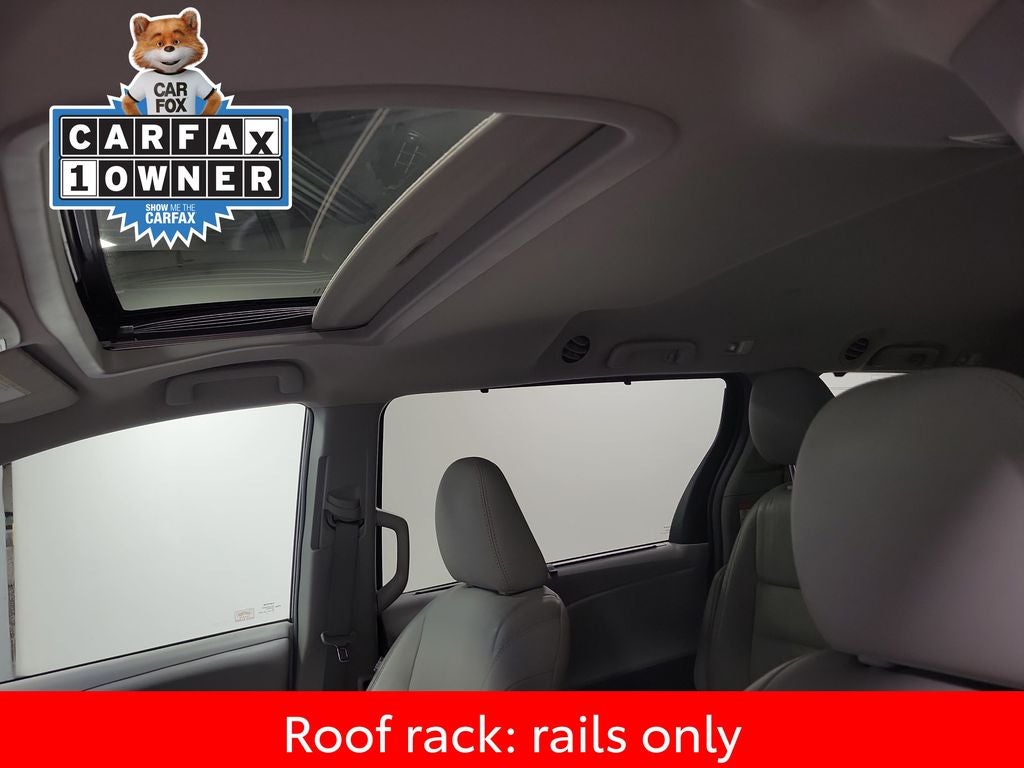 2017 Toyota Sienna Limited 8 Passenger