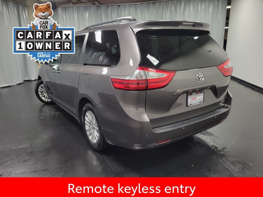 2017 Toyota Sienna Limited 8 Passenger