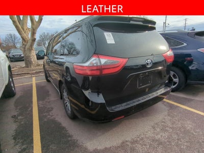 2020 Toyota Sienna XLE 7 Passenger