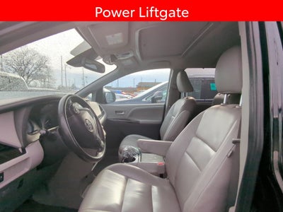 2020 Toyota Sienna XLE 7 Passenger