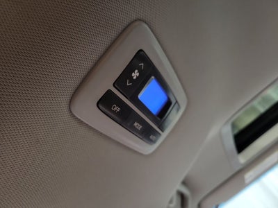 2017 Toyota Sienna XLE 8 Passenger