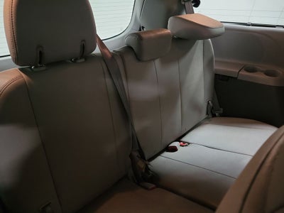2017 Toyota Sienna XLE 8 Passenger