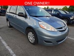 2009 Toyota Sienna LE