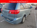 2009 Toyota Sienna LE