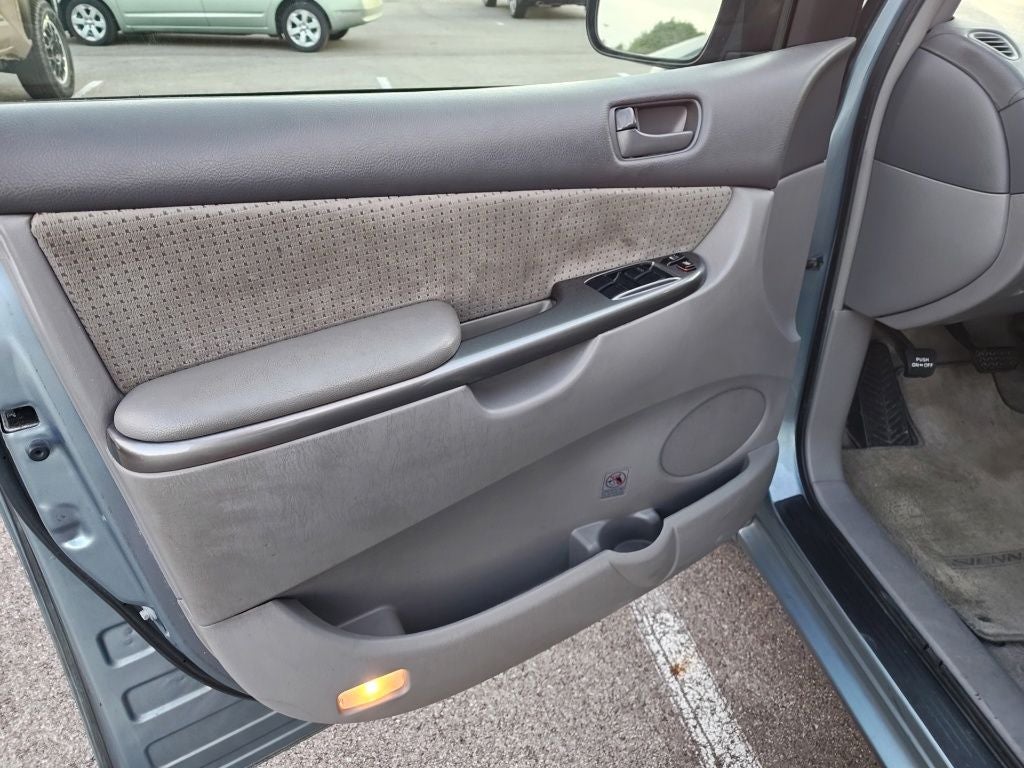 2009 Toyota Sienna LE