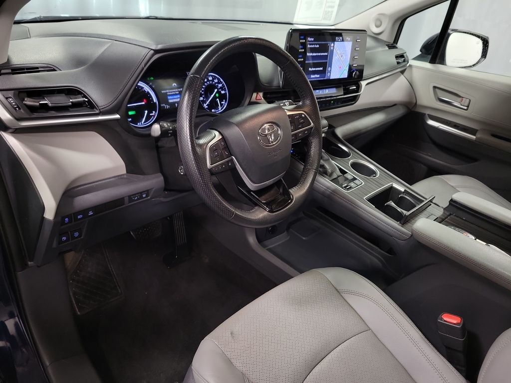 2021 Toyota Sienna Limited 7 Passenger