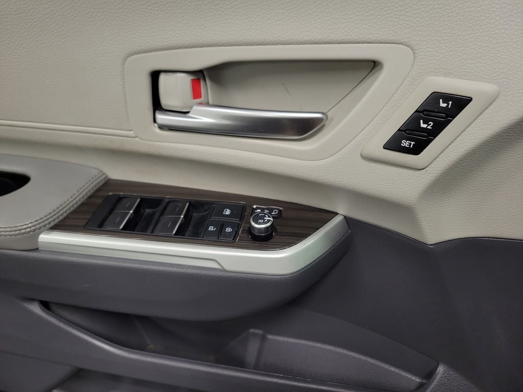 2021 Toyota Sienna Limited 7 Passenger