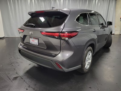 2021 Toyota Highlander LE