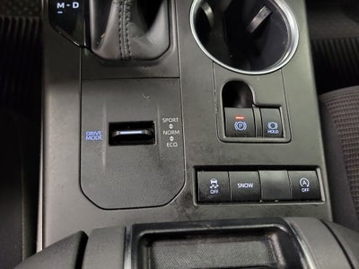 2020 Toyota Highlander LE