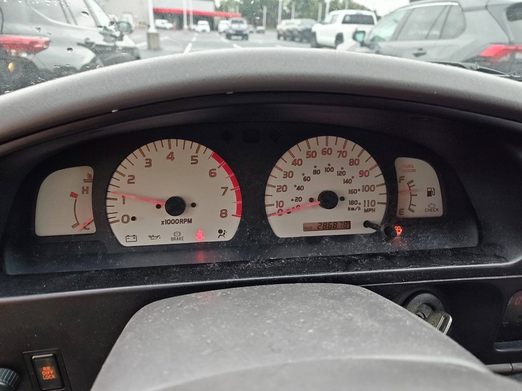 2002 Toyota Tacoma PreRunner V6