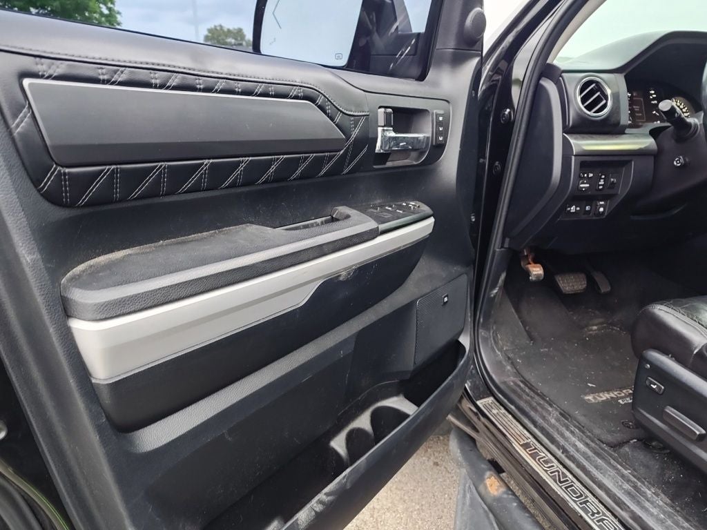 2018 Toyota Tundra Platinum 5.7L V8