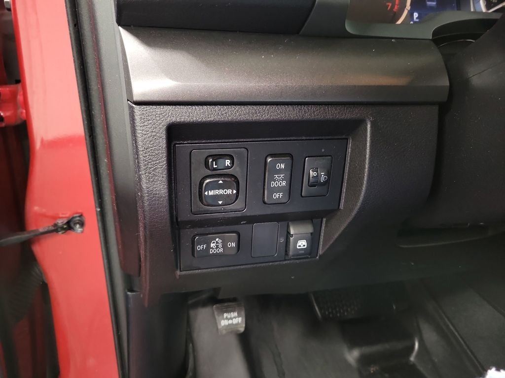 2015 Toyota Tundra SR5 CrewMax