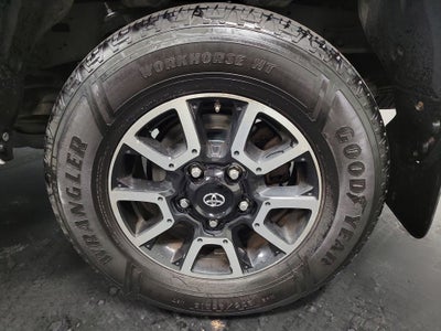 2014 Toyota Tundra SR5 CrewMax