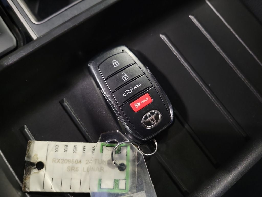 2024 Toyota Tundra SR5