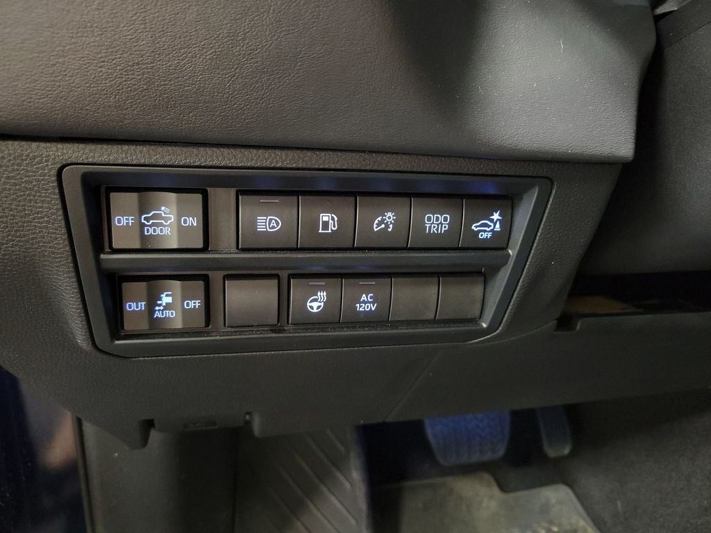 2024 Toyota Tundra Hybrid Platinum
