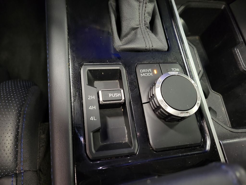 2023 Toyota Tundra Hybrid Platinum