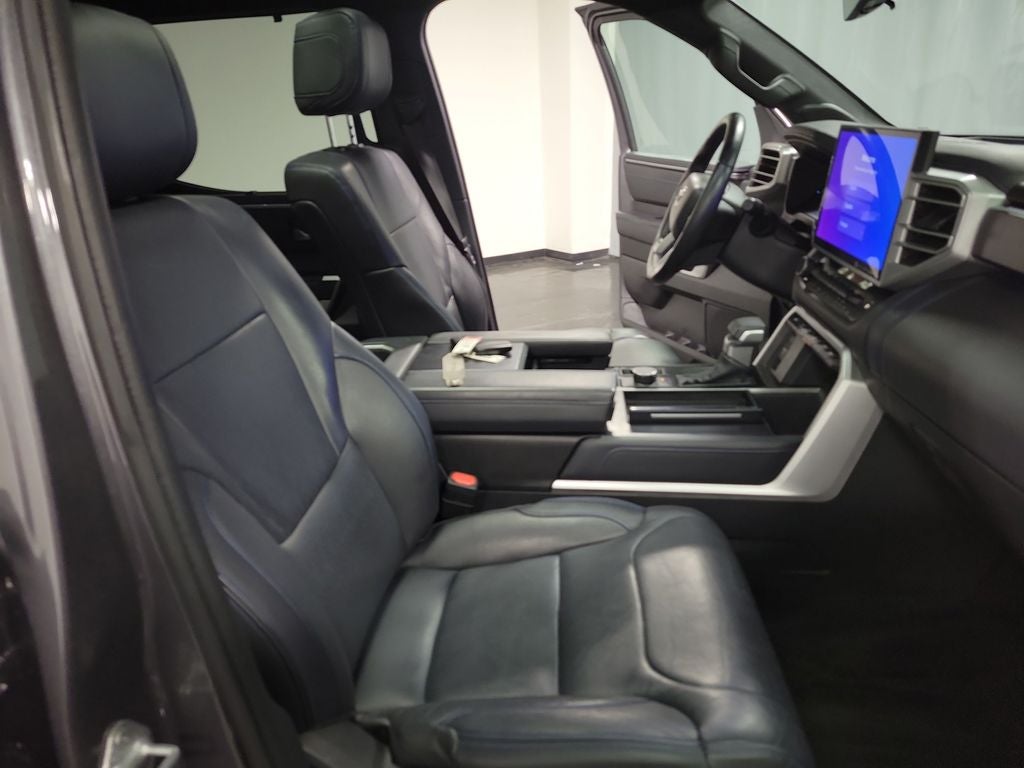 2023 Toyota Tundra Hybrid Platinum