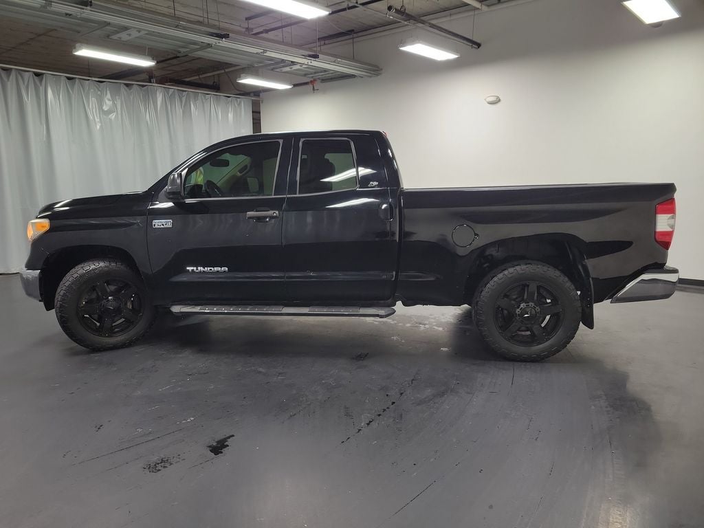 2016 Toyota Tundra SR5