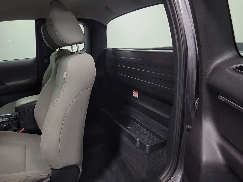 2018 Toyota Tacoma SR