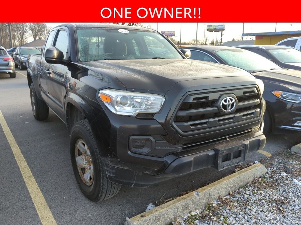 2017 Toyota Tacoma SR