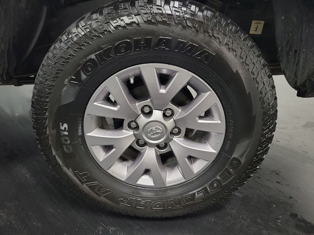 2017 Toyota Tacoma SR5 V6