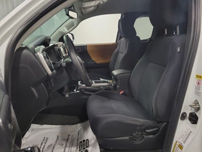 2017 Toyota Tacoma SR5 V6